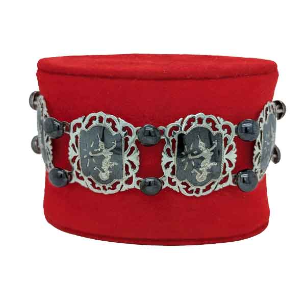 Silver “Nielo” bracelet £70