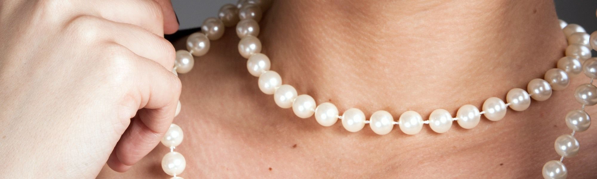 aa thornton jewellery restringing pearl necklace