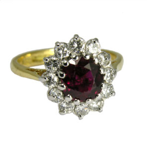 Second hand pre loved 18ct ruby & diamond cluster ring from AA Thornton Kettering