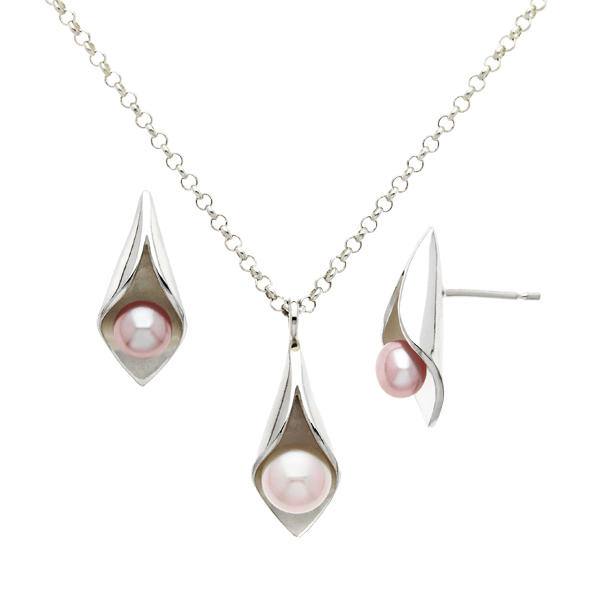 Silver Calla Lily pink freshwater pearl pendant on 18 inch silver chain & stud earrings From AA Thornton Kettering