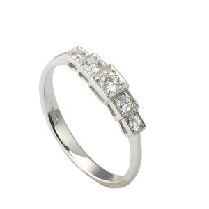 aa thornton 18ct graduated 5 stone diamond square hoop ring