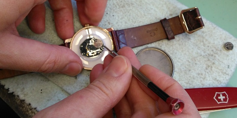 aa thornton Watch Battery & Strap Replacement