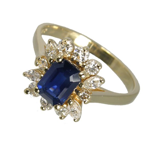 Second hand 14ct yellow gold sapphire & diamond cluster ring ref 99310 £1,275 from Thorntons jewellers jewellery collection Kettering Northampton