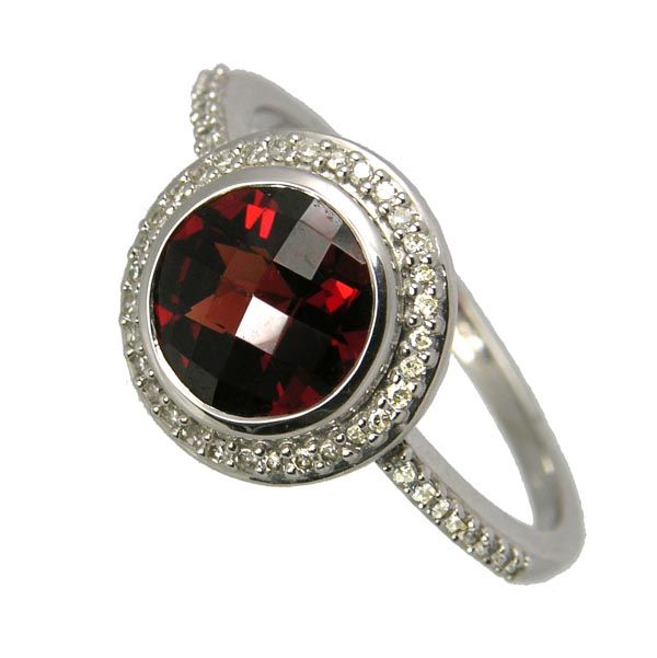 Second hand 9ct white gold garnet & diamond Ring £250 on Sally Thornton jewellery blog from Thorntons Jewellers Kettering Northampton