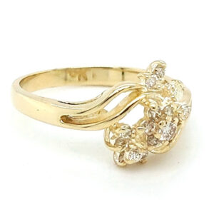 Pre Loved 14ct Gold Diamond Cluster Ring