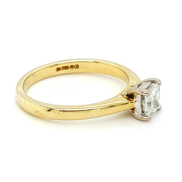 Pre Loved 18ct Gold Princess Cut Diamond Ring - AA Thornton Jeweller