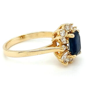 Pre Loved 14ct Gold Sapphire & Diamond Cluster Ring