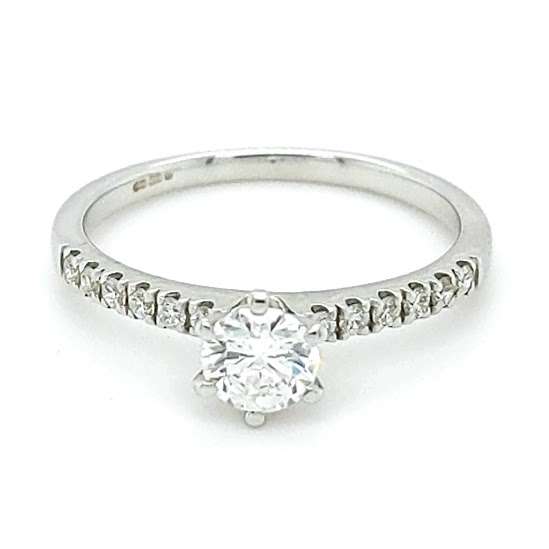 18ct White Gold Diamond Ring with Diamond set shoulders