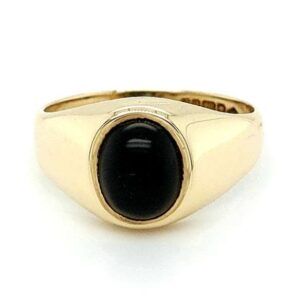 Pre Loved 9ct Gold Onyx Head Signet Ring