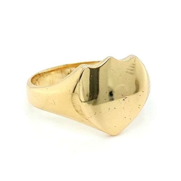 Pre Loved 18ct Gold Sheild Head Signet Ring